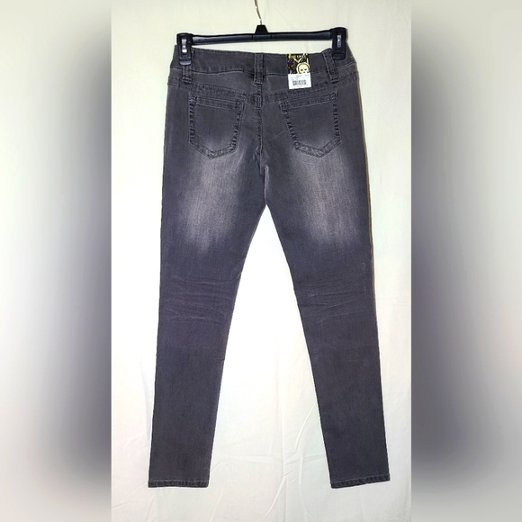 Junior's Blue Spice Stretch Skinny Size 5 Jeans Denim Dark Gray Wash NWT - Picture 2 of 4